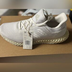 Adidas 4D Parlay size 10, never worn, new in box with tag.